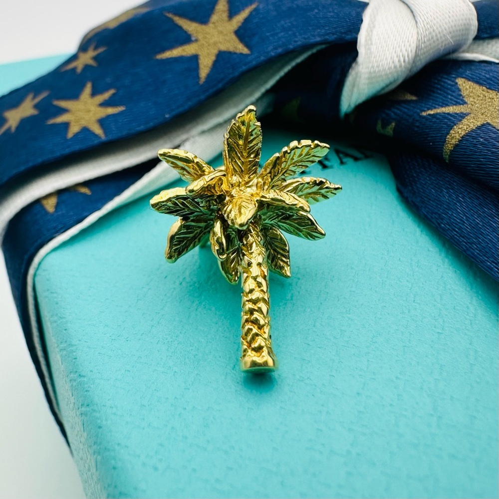 RARE Tiffany & Co. 18K Yellow Gold Palm Tree Charm with Packaging - Picture 1 of 8